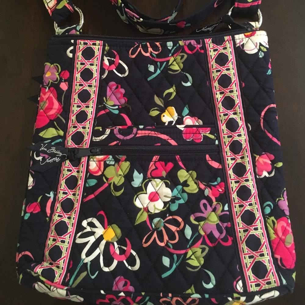 Vera Bradley hipster Ribbons pattern